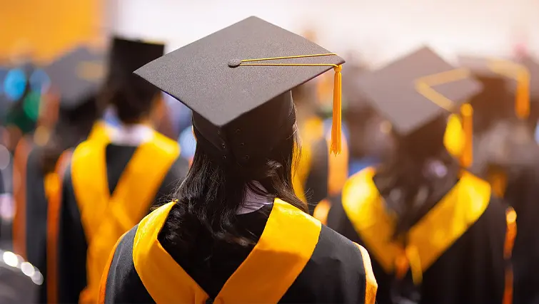 High School no exterior curiosidades e dicas que só quem viveu sabe